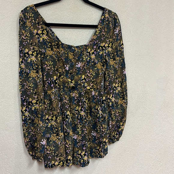 Urban Outfitters Black Floral Long Sleeve Romper size XS - Picture 4 of 7